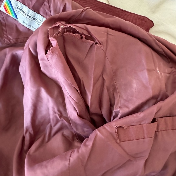 Members Only Vintage Bomber Jacket Zipper Up Maroon - Picture 7 of 7